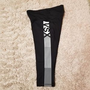 Victoria Secret Sports Capri legging sz. Small